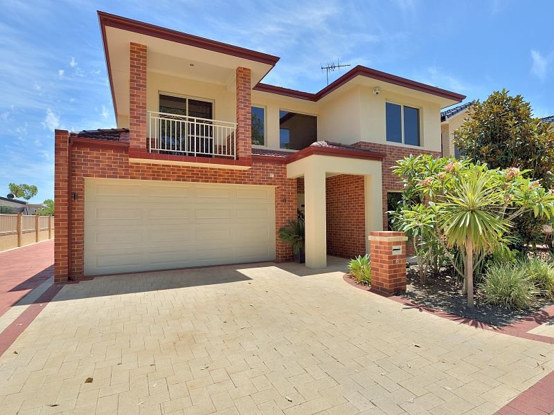 6 Len Howard Drive, Erskine, WA 6210 Property Details