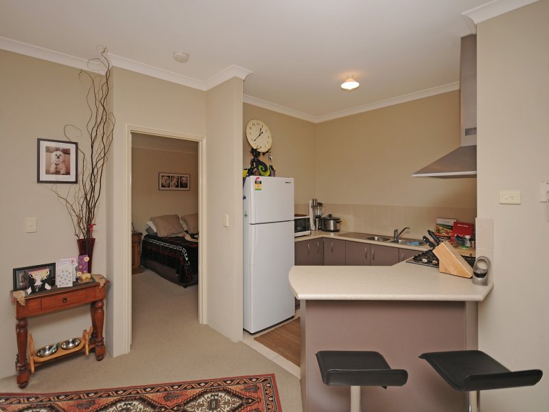 12/1533b Albany Hwy, Beckenham, WA 6107 Property Details