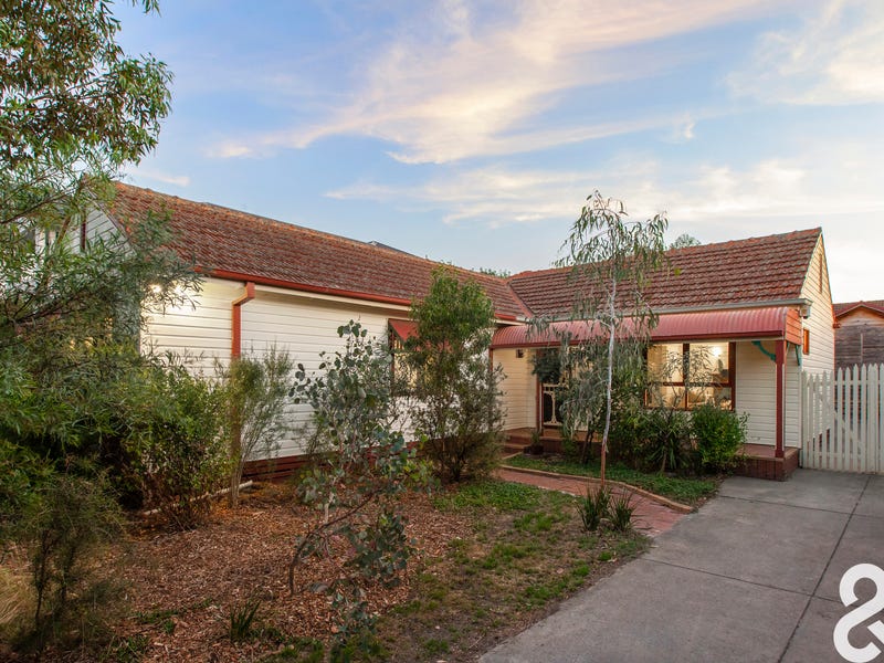 89 Henty Street, Reservoir, Vic 3073 Property Details