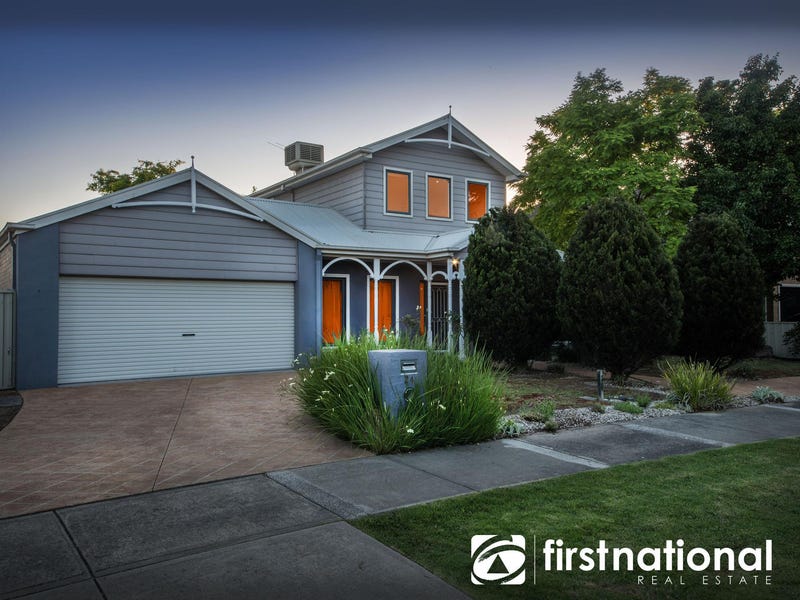 24 Flinders Chase, Pakenham, Vic 3810 Property Details