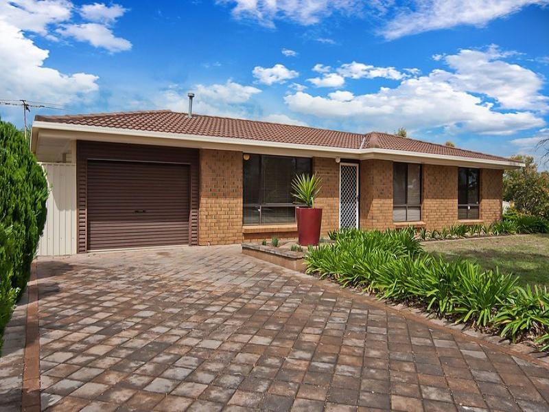 13 California Avenue, Craigmore, SA 5114 Property Details