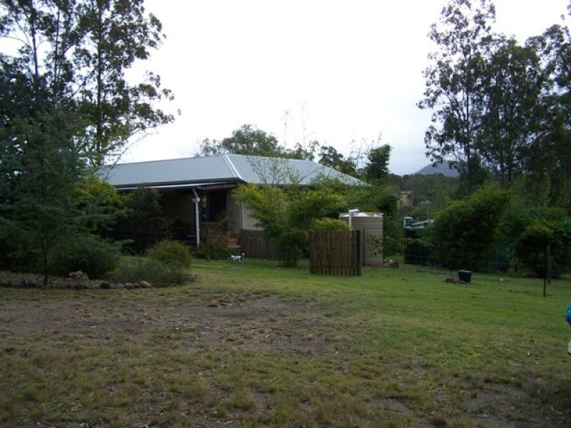 30 Varley Road S, Glenwood, QLD 4570