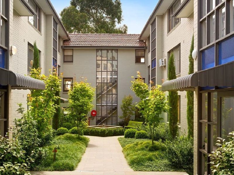 15/108114 Street, East Melbourne, VIC 3002