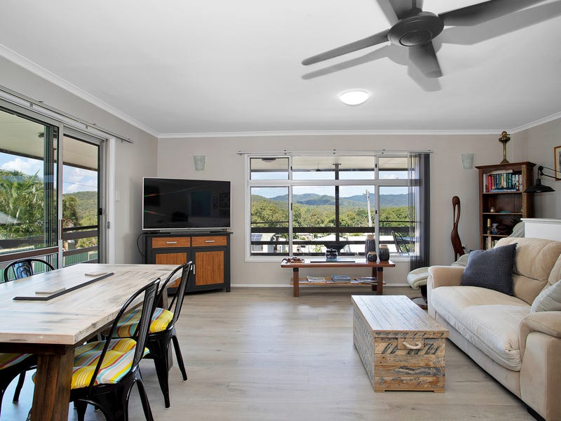 14 Hill Street, Sarina, QLD 4737