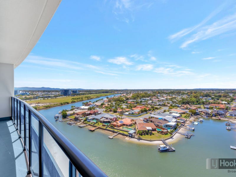11104/5 Harbour Side Court, Biggera Waters, Qld 4216 Unit for Sale