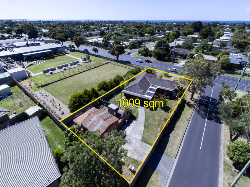 111 Eastbourne Road, Rosebud, Vic 3939 Property Details