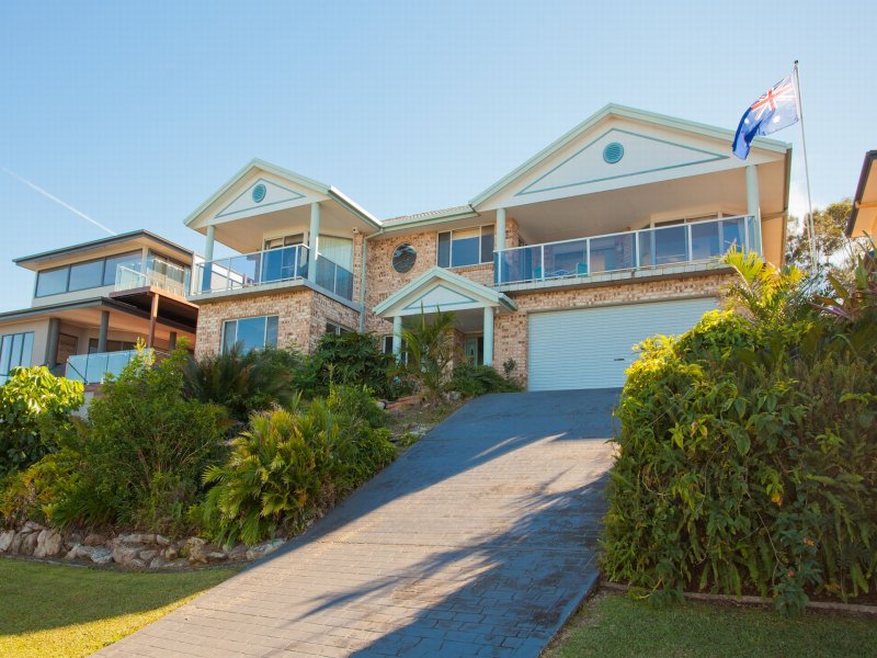9 Diggers Headland Place, Coffs Harbour, NSW 2450