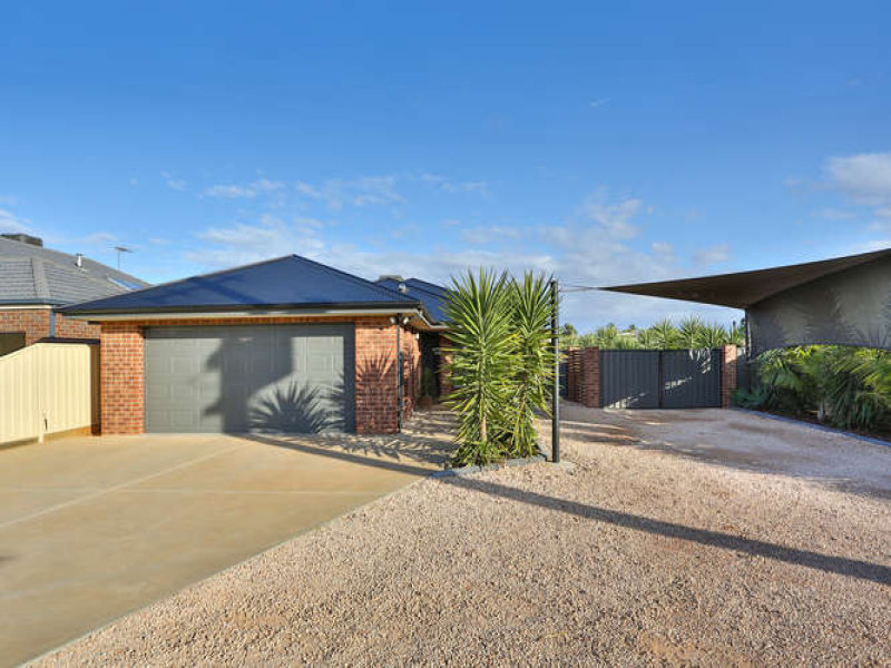 196 Pitman Avenue, Buronga, NSW 2739 Property Details