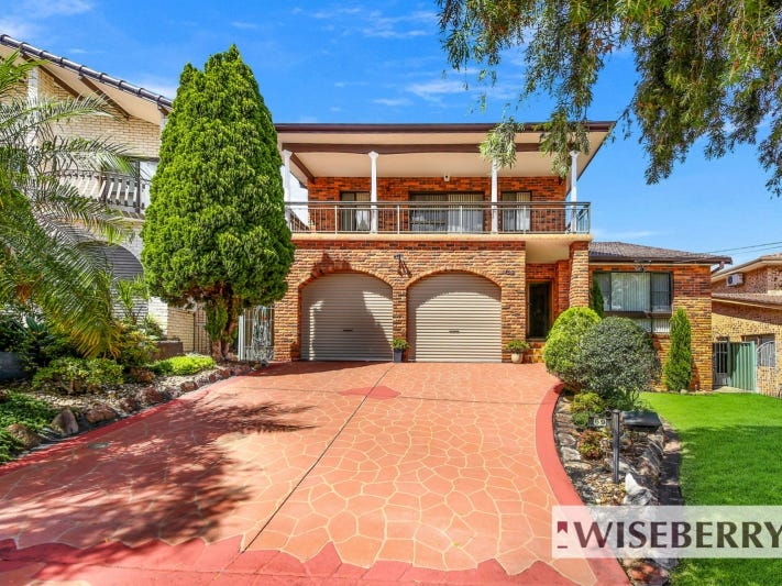 69 Sturt Avenue, Hall, NSW 2198