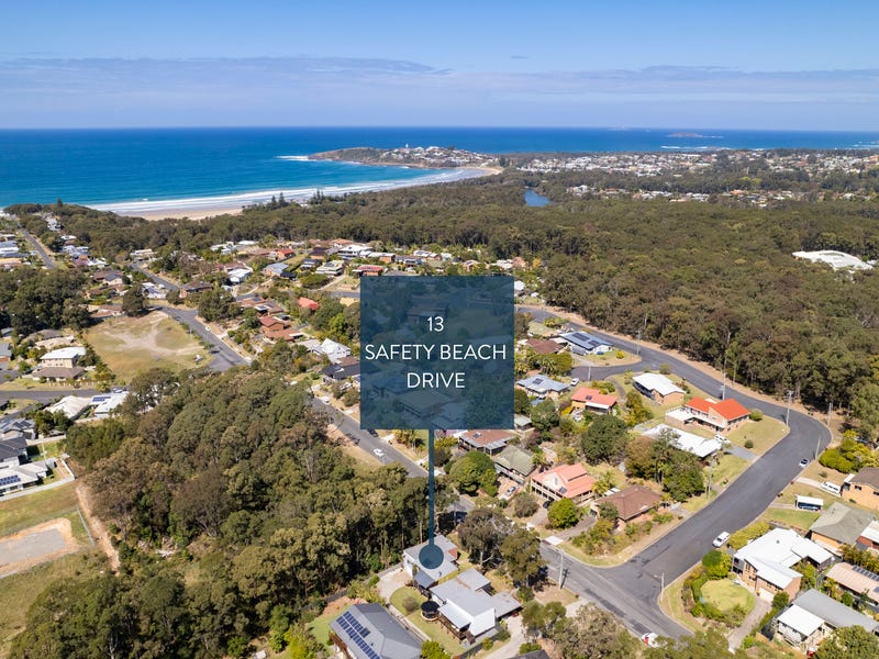 13 Safety Beach Drive, Safety Beach, NSW 2456