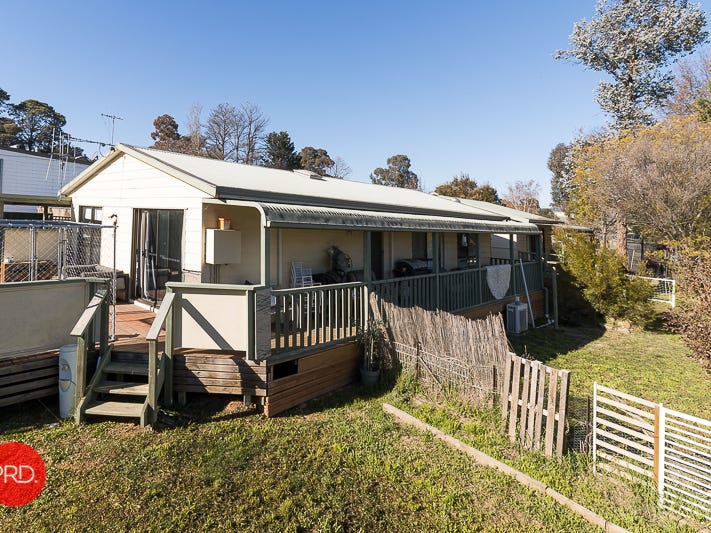 2 Middle Street, Sutton, NSW 2620 Property Details