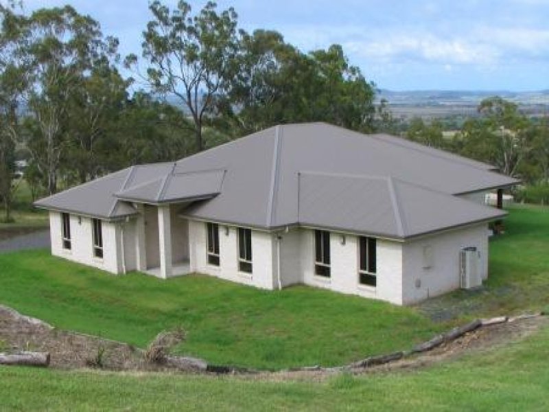 3 HAMILTON DRIVE, VALE VIEW, Toowoomba, Qld 4350 Property Details