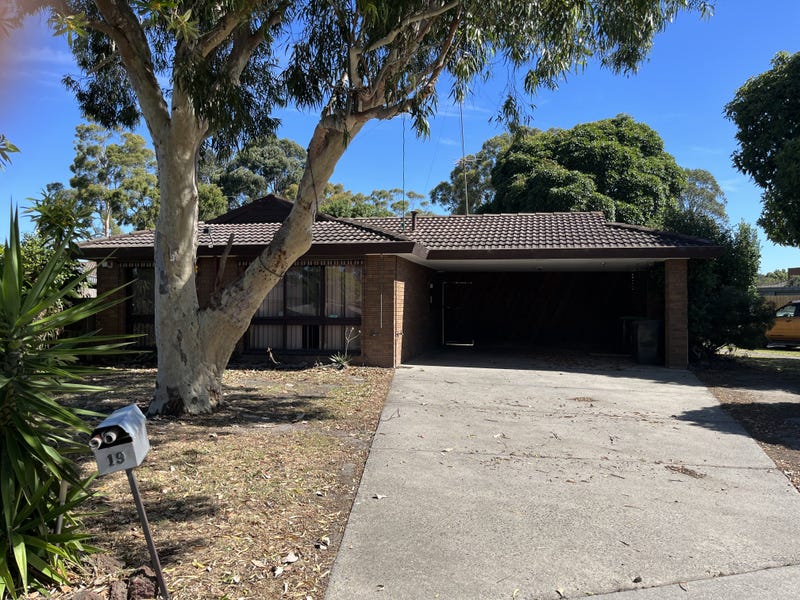 19 Rangeview Drive, Traralgon, VIC 3844