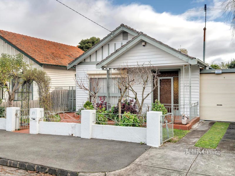 39 Street, Brunswick, Vic 3056 Property Details