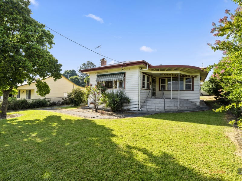 53 Harris St, Corryong, Vic 3707 Property Details