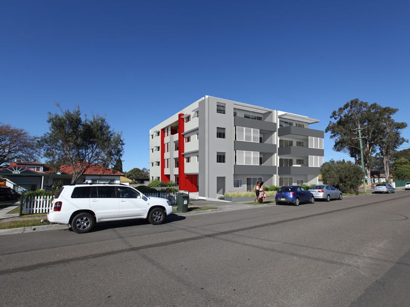 84 Aurelia Street, Toongabbie, NSW 2146