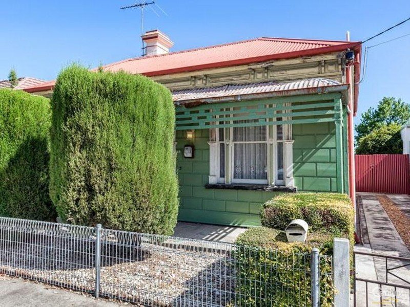 33 Peel Street, Newport, Vic 3015 Property Details