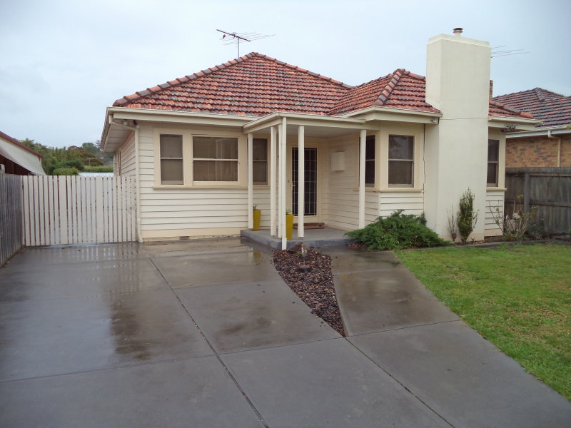 13 Calder Street, Manifold Heights, VIC 3218