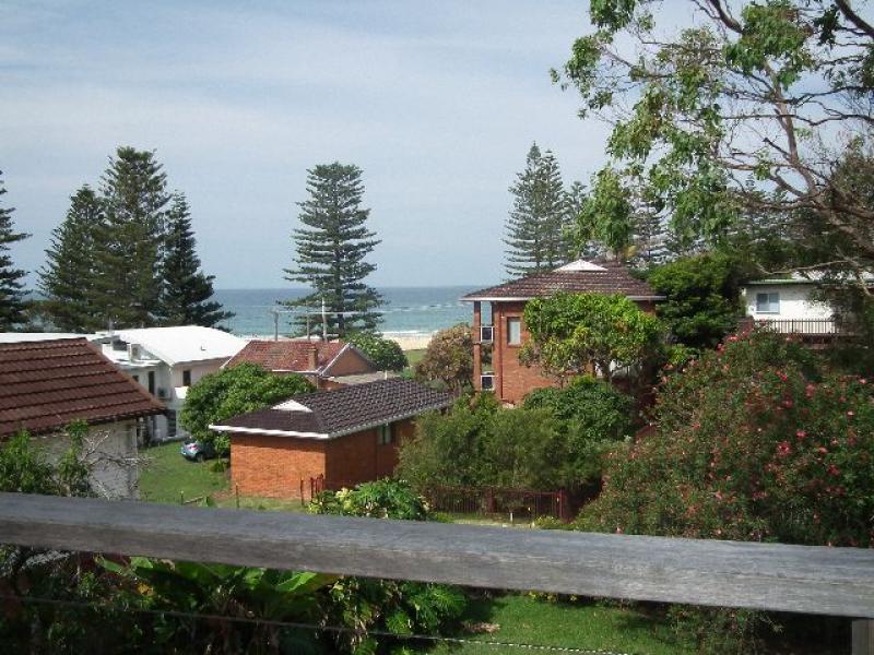 6 Surfview Avenue, Black Head, NSW 2430