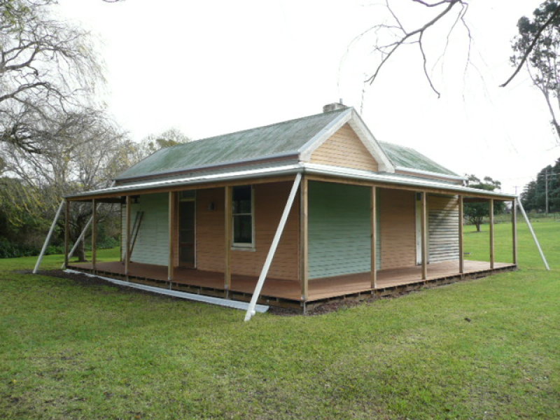 3 Lindsay Street, Dartmoor, Vic 3304 Property Details