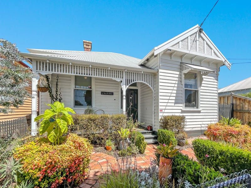 17 Waratah Street, Geelong West, VIC 3218