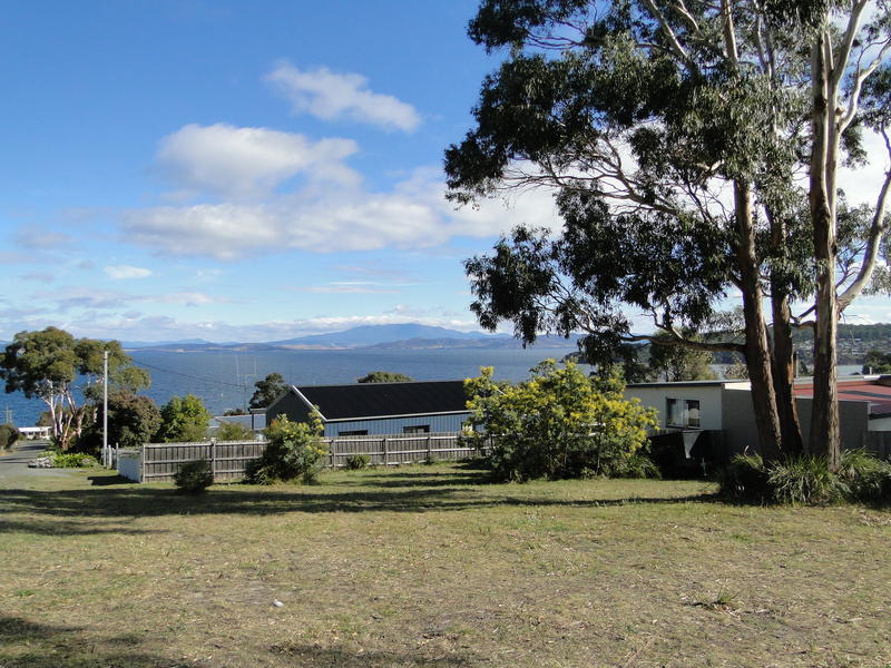 621 Primrose Sands Road, Primrose Sands, TAS 7173