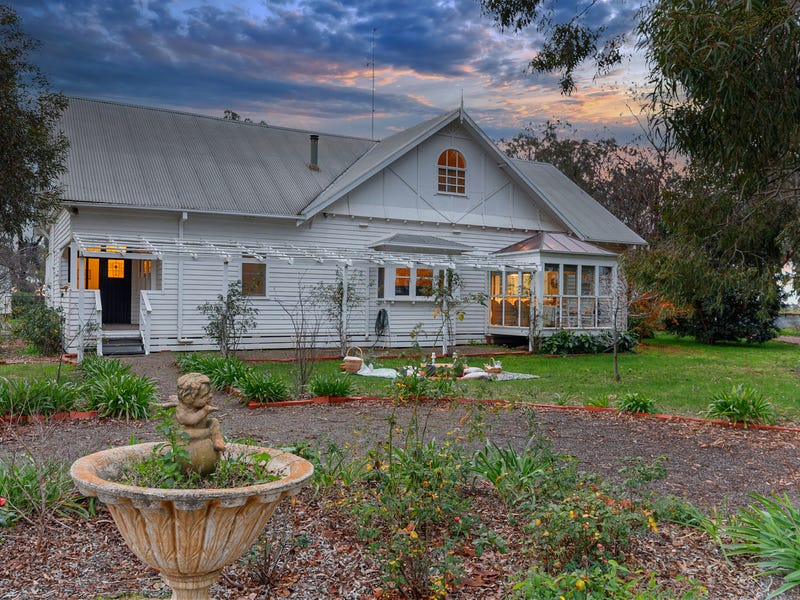 540 Pine Lodge Road, Tocumwal, NSW 2714 Property Details