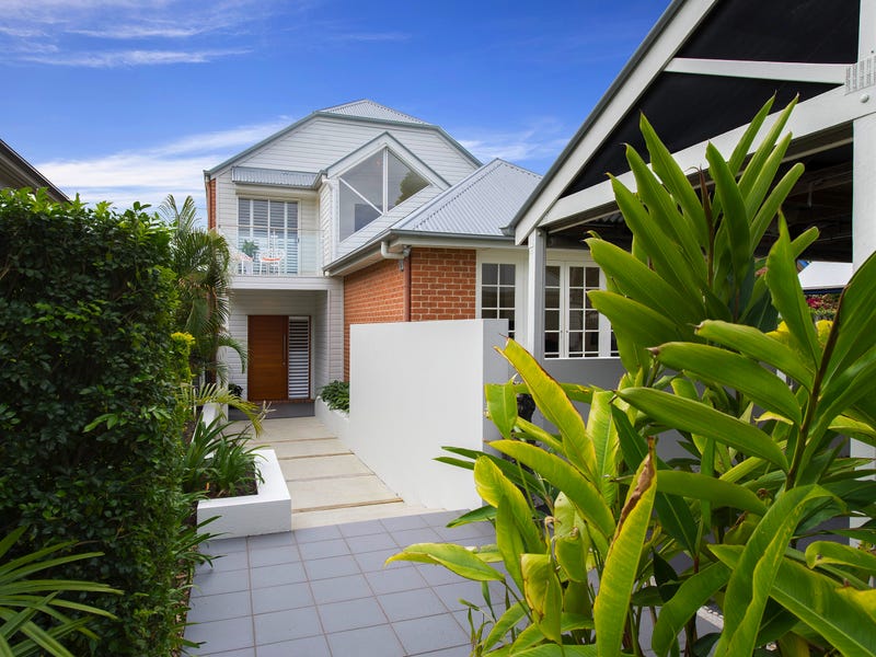 12 Queens Rd, Hamilton, Qld 4007 Property Details