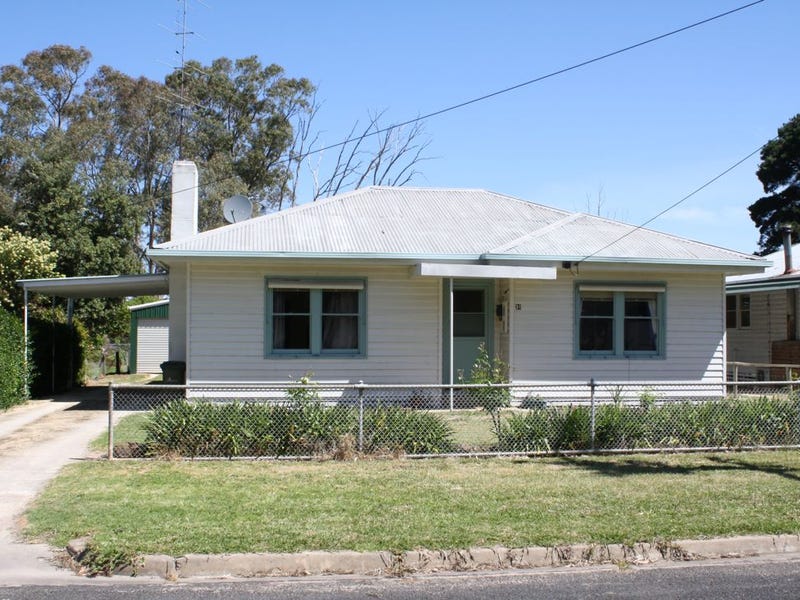 31 Wallace Street, Apsley, Vic 3319 Property Details