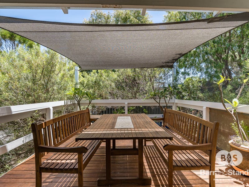 4 Surf Street, Preston Beach, WA 6215