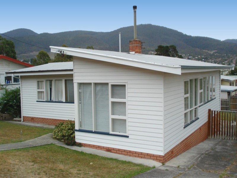 8 Fairfax Road, Glenorchy, Tas 7010 Property Details