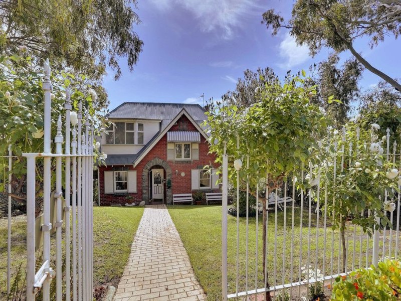 19 Elphinstone Road, Mount Stuart, TAS 7000