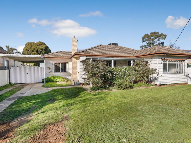 17 Hope Street, Kangaroo Flat, VIC 3555