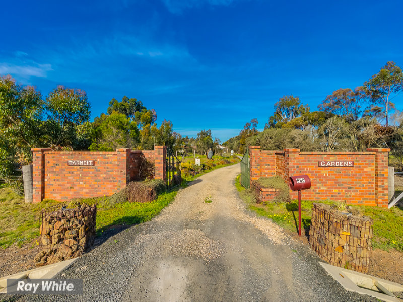 690 Davis Road, Tarneit, Vic 3029 Property Details