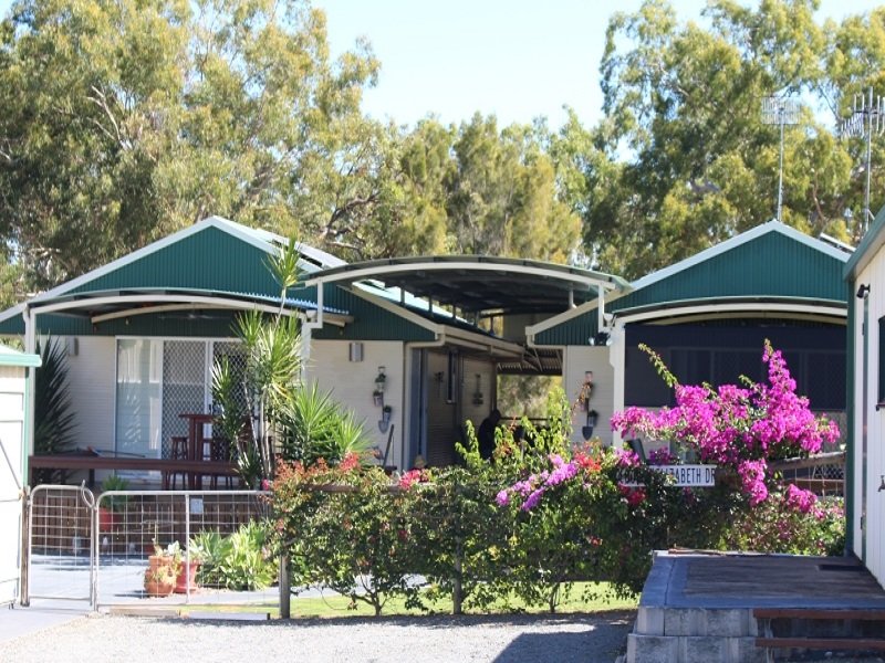 18 Queen Elizabeth Drive, Cooloola Cove, QLD 4580