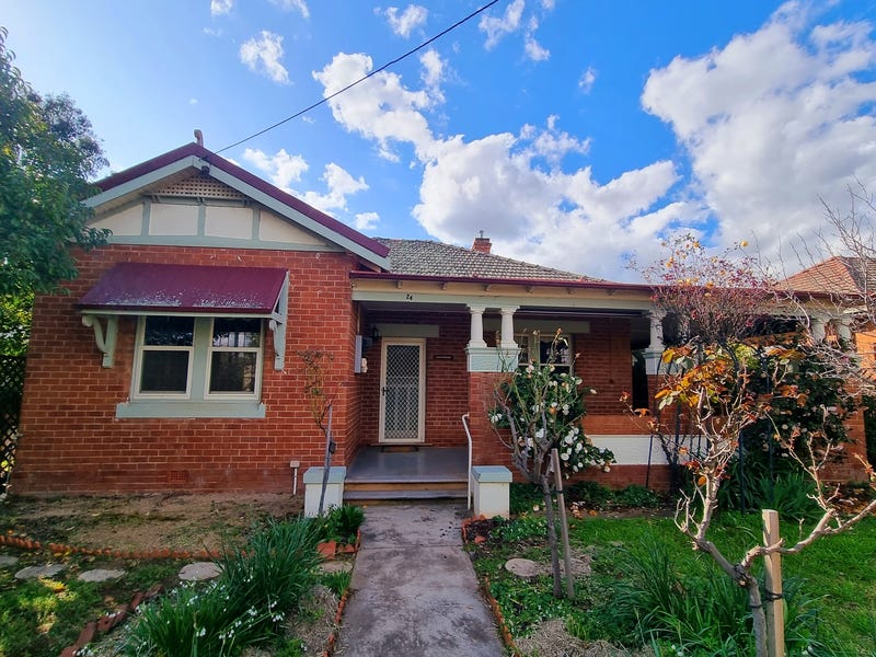 24 Victoria Street, Parkes, NSW 2870