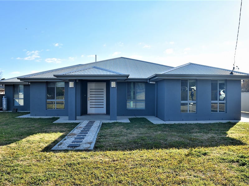 Houses for Sale in Glen Innes, NSW 2370 Pg. 2