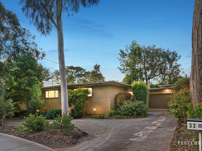 32 Naughton Grove, Blackburn, Vic 3130 Property Details