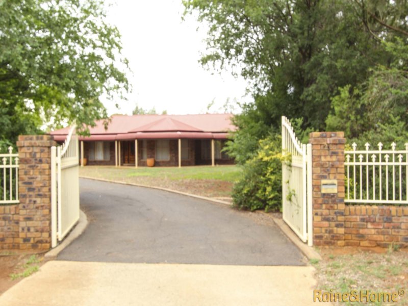 26 Charmere Place, Dubbo, NSW 2830