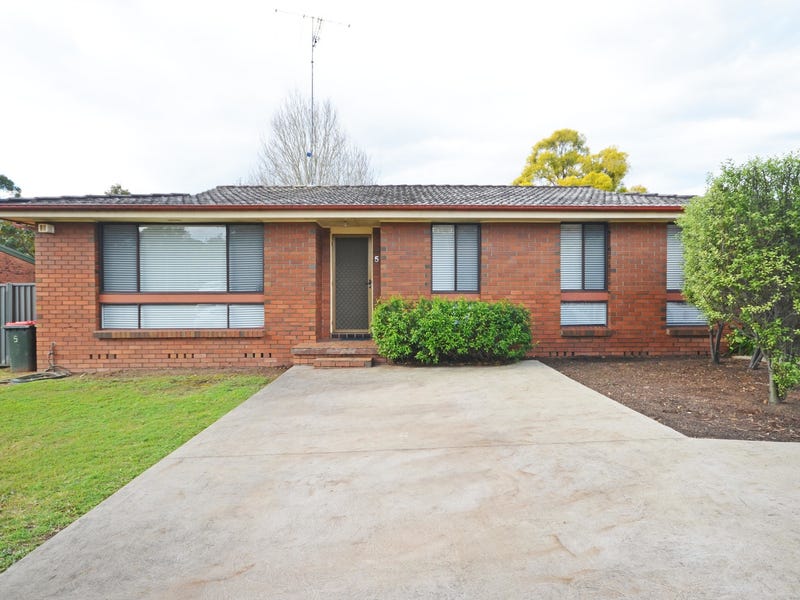 6 Magra Place, Kings Langley, NSW 2147