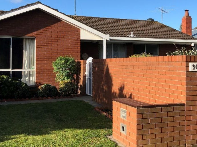 300 Autumn Street, Herne Hill, VIC 3218