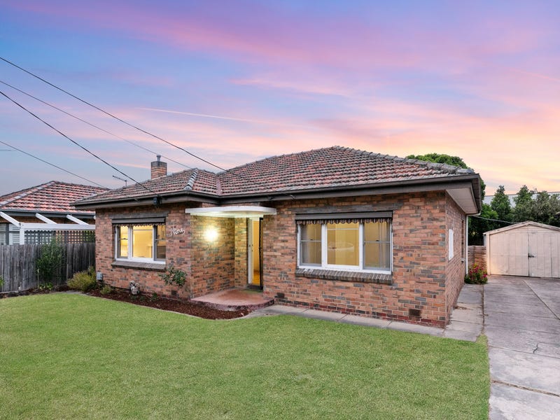 9 Long Street, Mentone, Vic 3194 Property Details