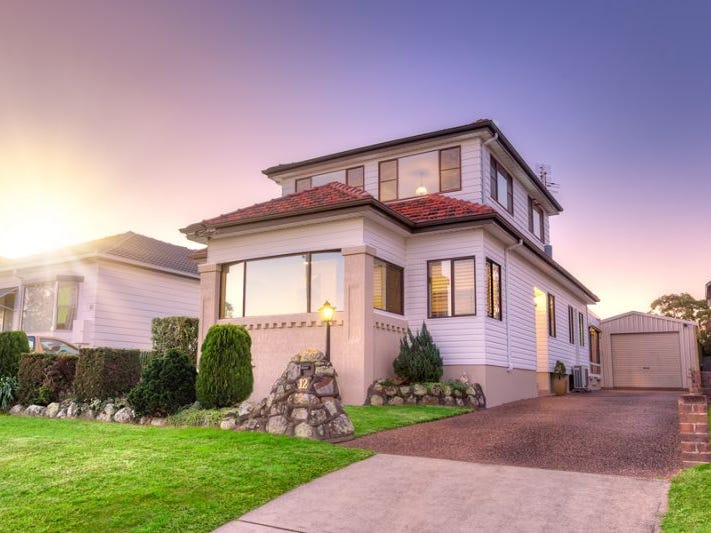 12 Vista Parade Belmont Nsw 2280 Realestate Com Au