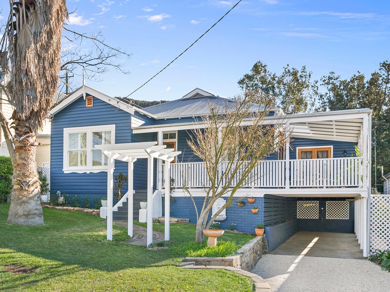 18 Mount Gilead Road, Thirroul, NSW 2515 Property Details