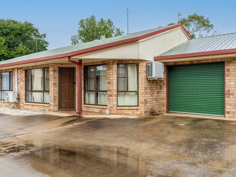 2/126 Opal Street, Emerald, Qld 4720 Flat for Sale