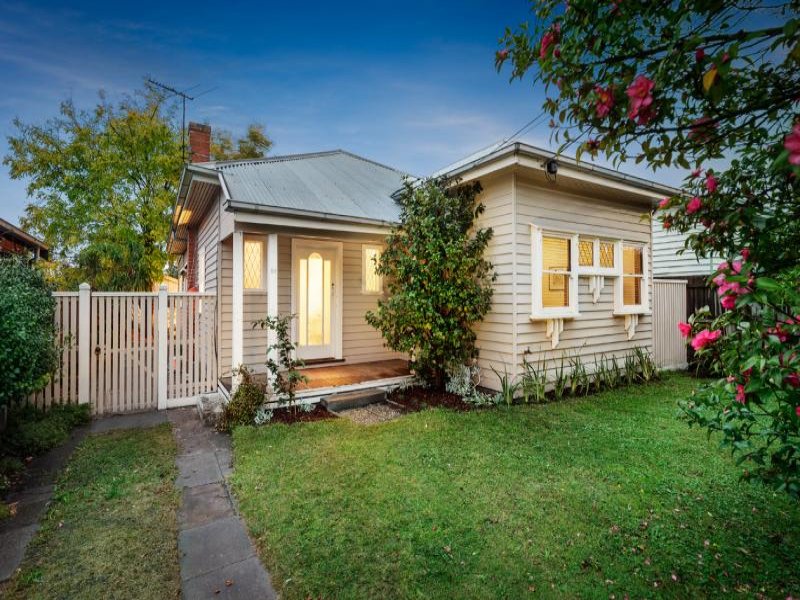 24 Buckley Street, Carnegie, Vic 3163 Property Details