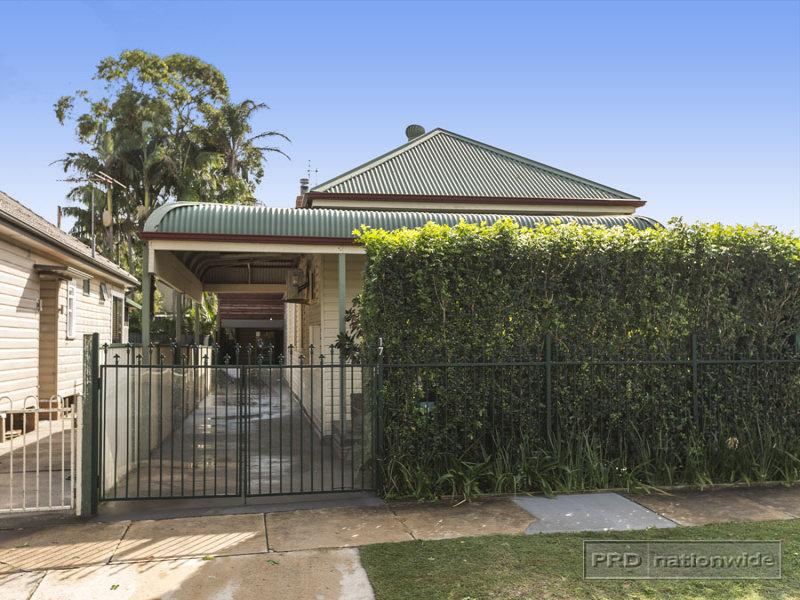 17 The Avenue, Maryville, NSW 2293 Property Details
