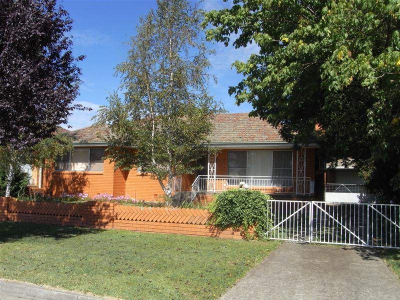18 Macquarie Street, Glen Innes, NSW 2370
