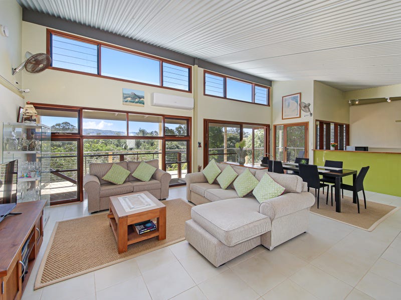 5 Casey St, Cooran, Qld 4569 Property Details