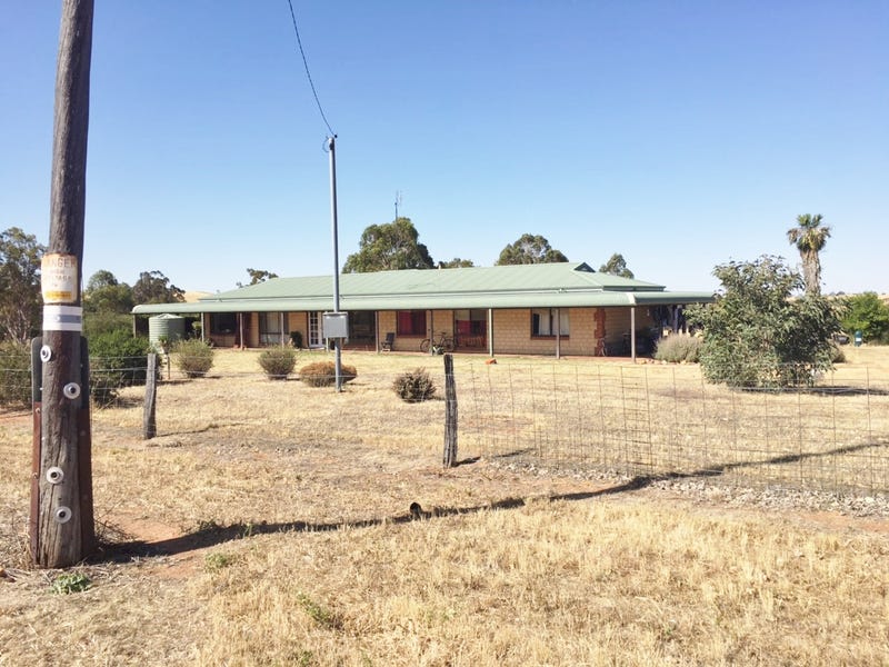 61 Buckland Rd, Irishtown via, Northam, WA 6401 Property Details